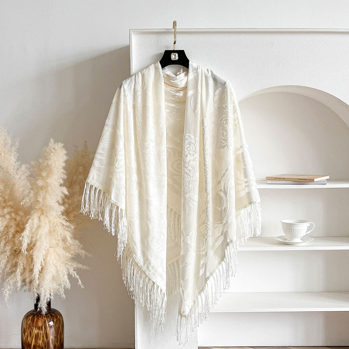 레트로 벨벳 태슬 스카프 꽃 자수 따뜻한 아우터 숄 여 - Women'S Winter Accessories Set 리뷰 및 가격